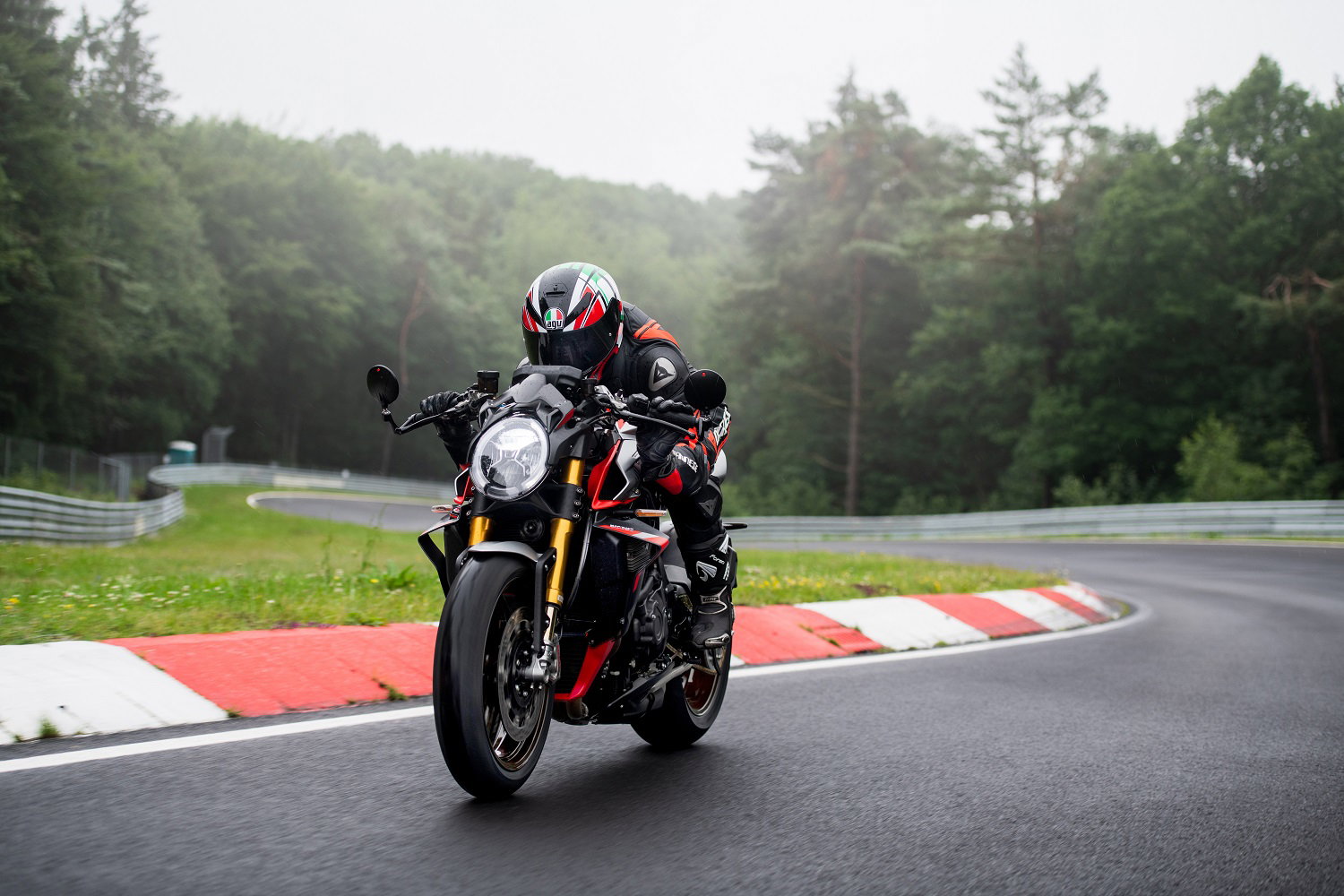 BRUTALE 1000 NURBURGRING on track at the Nürburgring 